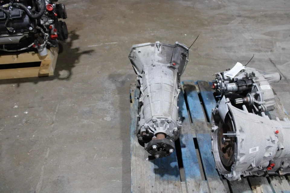 2010 Chevrolet Camaro Automatic Transmission A6SP RWD 108K Miles Used Foto 3 de 4