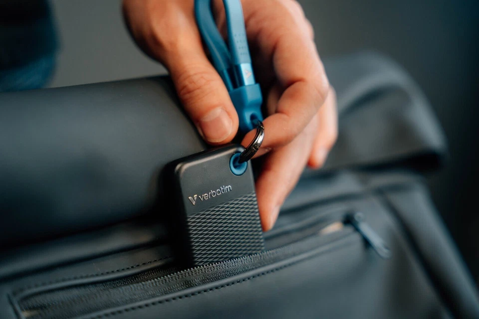 Verbatim Pocket SSD USB 3.2 Gen 2 - 2 TB - 1000MB/s Read & 1000MB/s Write Blue - Image 4 of 4