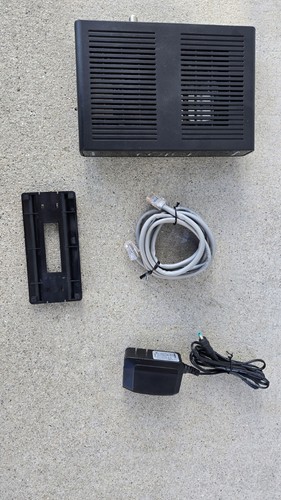 Actiontec WCB3000N Single Dual Band Wireless Network Extender, Pre Owned. GREAT