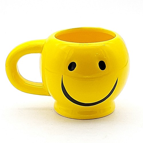 Taza de café Yellow Smile Happy Face 8 oz. Cerámica 2007 retro retro nuevo - Imagen 8 de 8