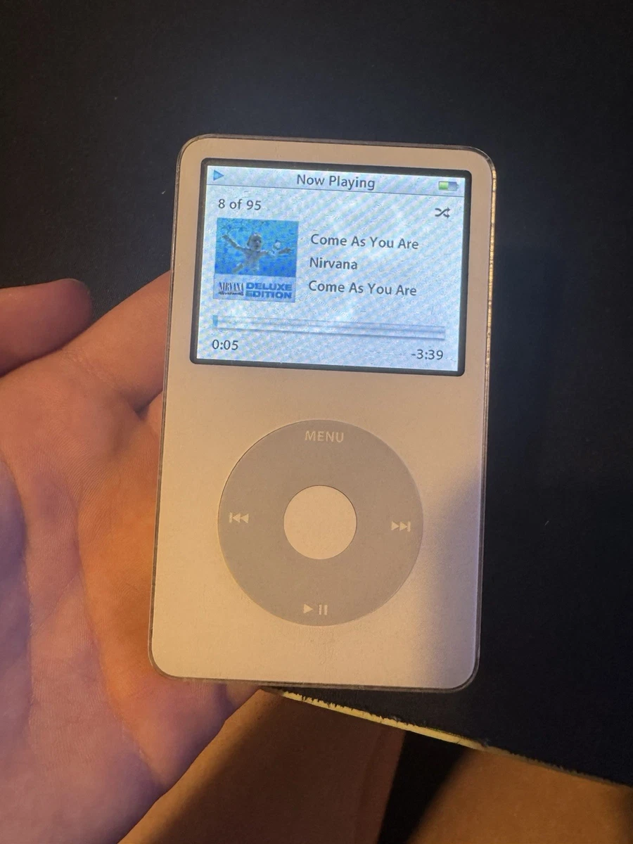 【ささ】iPod Classic 第5世代 ホワイト 1TB Apple iPod Classic 5th Generation White iPods & MP3 Players for