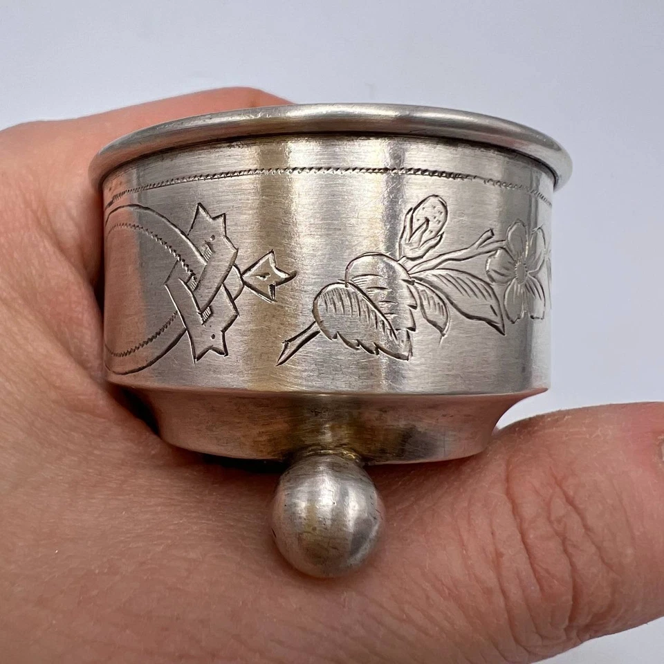 19º Original Antiguo Imperial Ruso Plata 84 Grabado Cuenco Salero Marca Foto 2 de 4