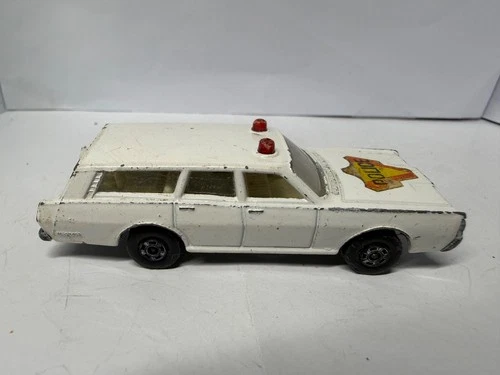 Vintage 1971 Matchbox Mercury Police Car #55 Station Wagon Superfast White