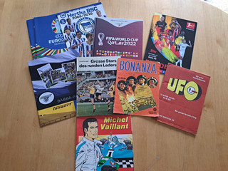Konvolut Fußball Sammelalben Panini Americana Panini Poly KEIN Bergmann Heinerle