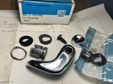 New Old Stock 1973 - 1987 Chevrolet Truck Lh Vent Window Handle Kit Left Handed