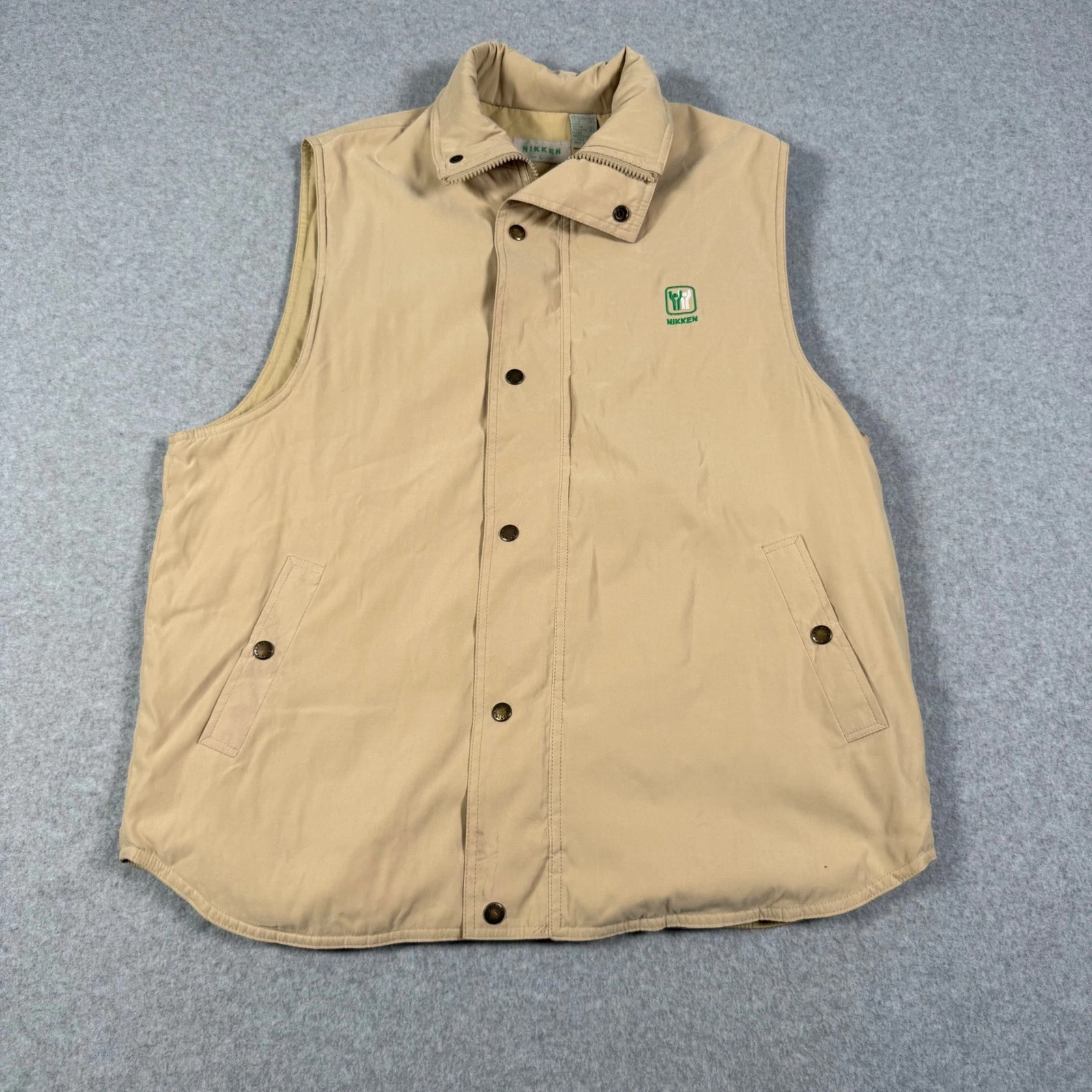 Nikken Mens Insulated Vest Tan Beige Full Zip Snap Front Ceramic Fiber Size L