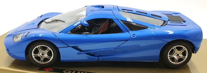Guiloy 1/18 Scale Diecast 67503 - McLaren Prototype - Blue - Image 3 of 4