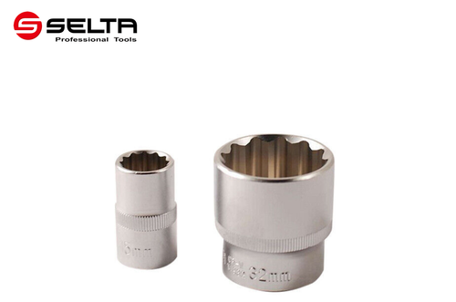 Selta Taiwan 10-32mm 24pc 1/2" Dr. 6/12pt Cr-V Socket Set W Ratchet Accessories - Picture 7 of 11