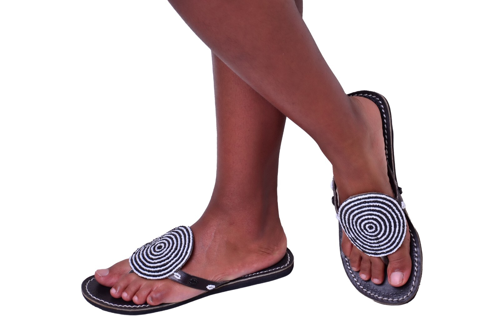 SAOLA Sandali ciabatte africane donna con perline bohemien estivi pelle Masai Kenya neri