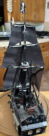 LEGO 4184 Pirates of the Caribbean: The Black Pearl 100% complete