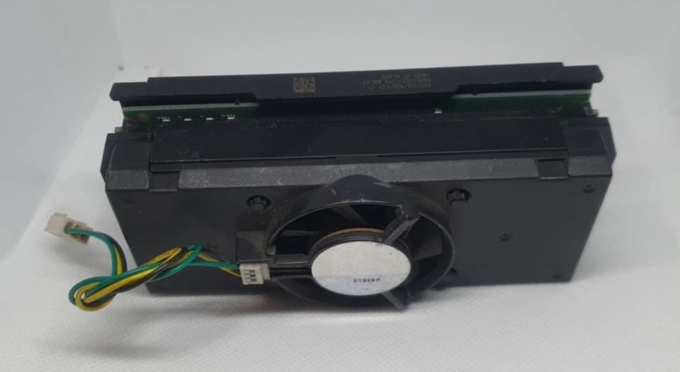 Intel SL37G Pentium II 400MHz Slot 1 + Cooler - Image 3 of 4