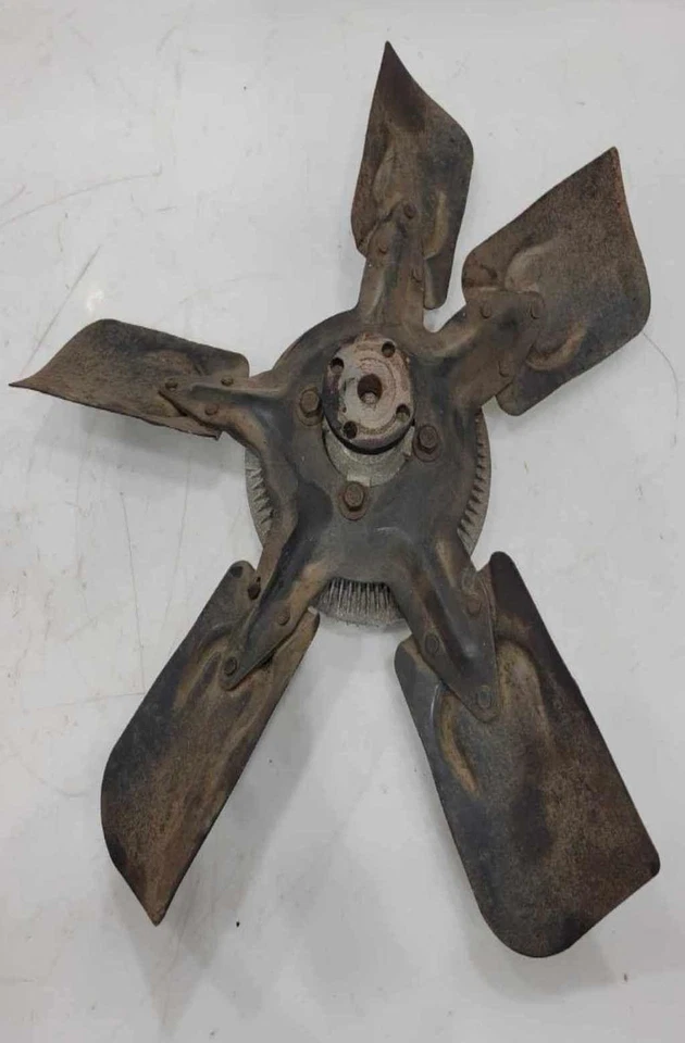 1993 - 1995 Chevy C/K 1500 4.3L Engine Clutch with Blades OEM 22149568 - Image 3 of 4