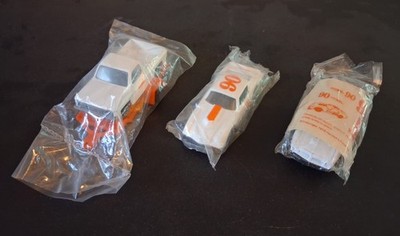 Vintage Ertl 1/64 Hardees diecast set(STILL SEALED IN ORIGINAL PACKAGING)
