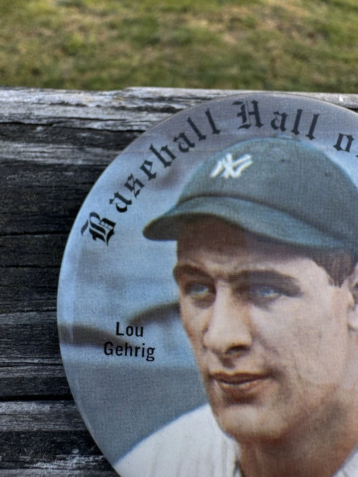 Vintage 1978 Lou Gehrig Baseball Hall of Fame Pinback Button HF2 Yankee Legend - Image 2 of 4