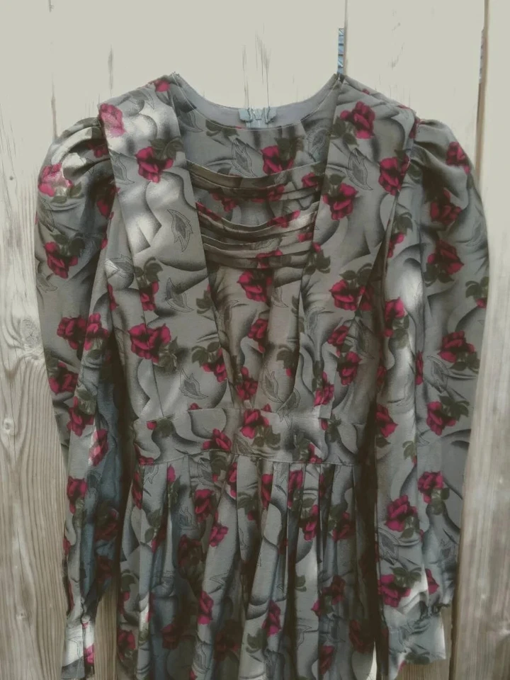 Amish Mennonite Dress Old Colony Girl Women XS 28"B 22"W Gray Pink Purple Rose - Image 2 of 4