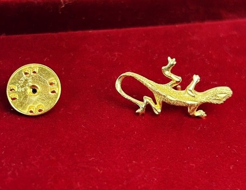 14 kt Gold Diamond Cut Gecko Pin 2.2 grams Stamped 14k - Imagen 3 de 8