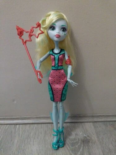 Welcome to Monster High Lagoona Blue Monster High Dolls & Doll Playsets