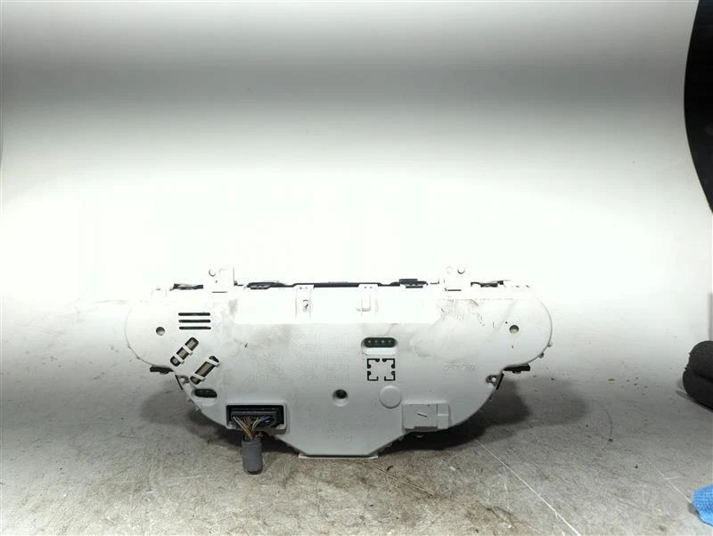 Used Speedometer Gauge fits: 2010 Acura Tl cluster Canada market 3.5L VIN 5 8th Foto 2 de 4