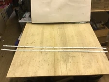 (2) LED BACKLIGHTS TESTED WORKING E466169. LED13