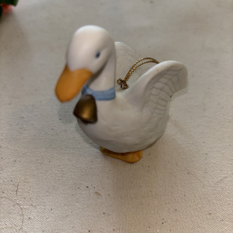 White Swan Ceramic Christmas Ornament Holiday Homco Brand 5255