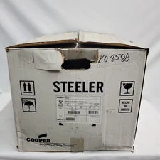 New Cooper Lighting Lumark MHSS40-5T Industrial Indoor Light 15" Reflector