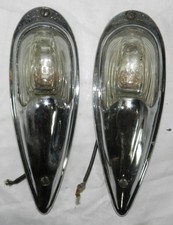 Pair Of Vintage No. 410 Do-ray Cab Clearance Marker Lights With K-d 517 Lenses Pair Of Vintage No. 410 Do-ray Cab Clearance Marker Lights With K-d 517 Lenses