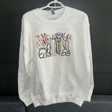 Disney Villains Embroidered White Graphic Sweatshirt Size Medium