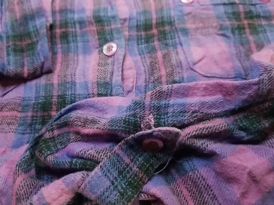 Camisa de franela a cuadros manga 3/4 abotonada informal Bongo XL para mujer Foto 3 de 4