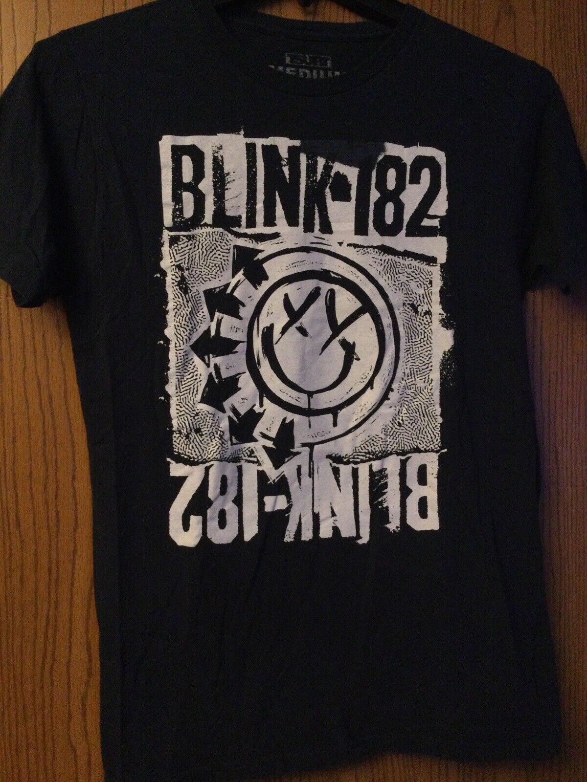 Blink 182 - Blue Shirt - M - T Surt - image 1