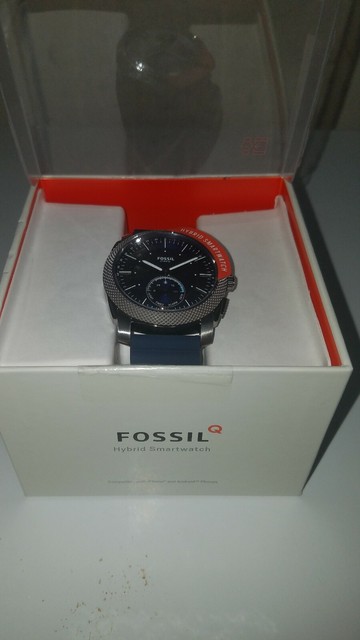 fossil smartwatch navy blue