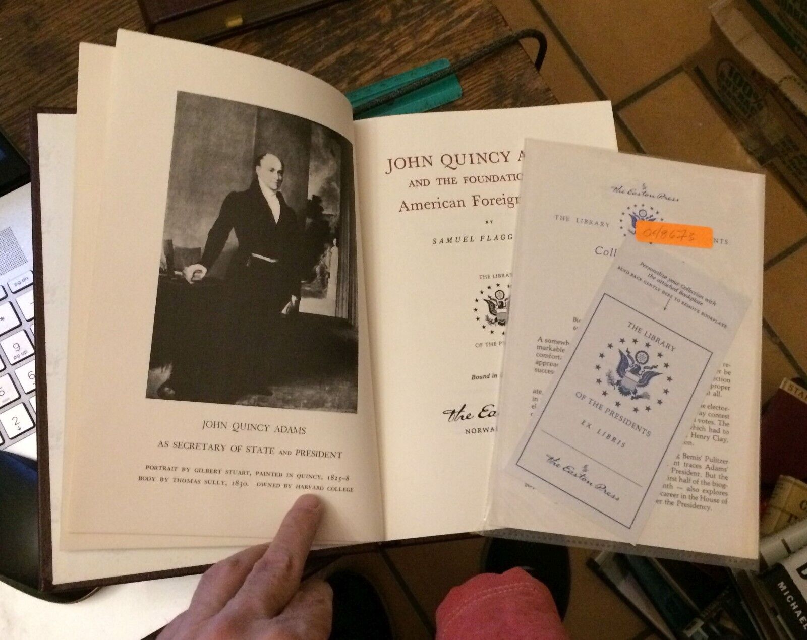 Photo 2/3