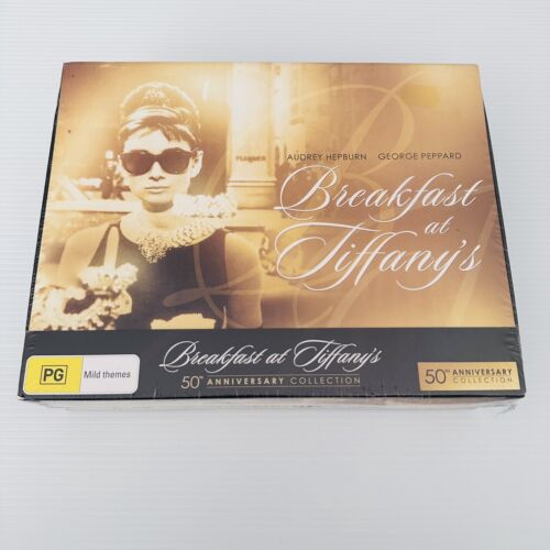 Breakfast At Tiffany's (50th Anniversary Edition : Limited Edition, Blu-ray,DVD  - Picture 1 of 11
