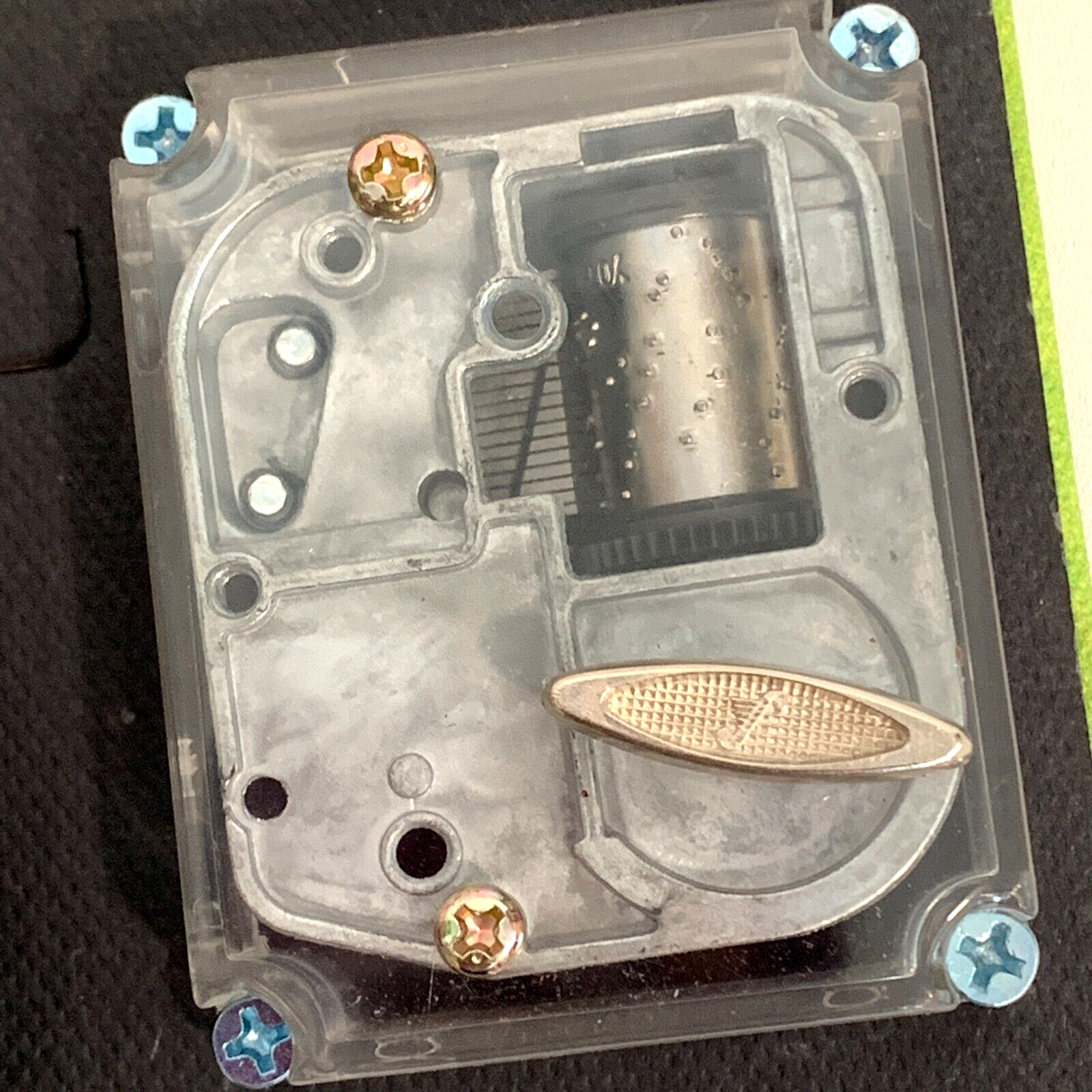 Picture 2 of 9