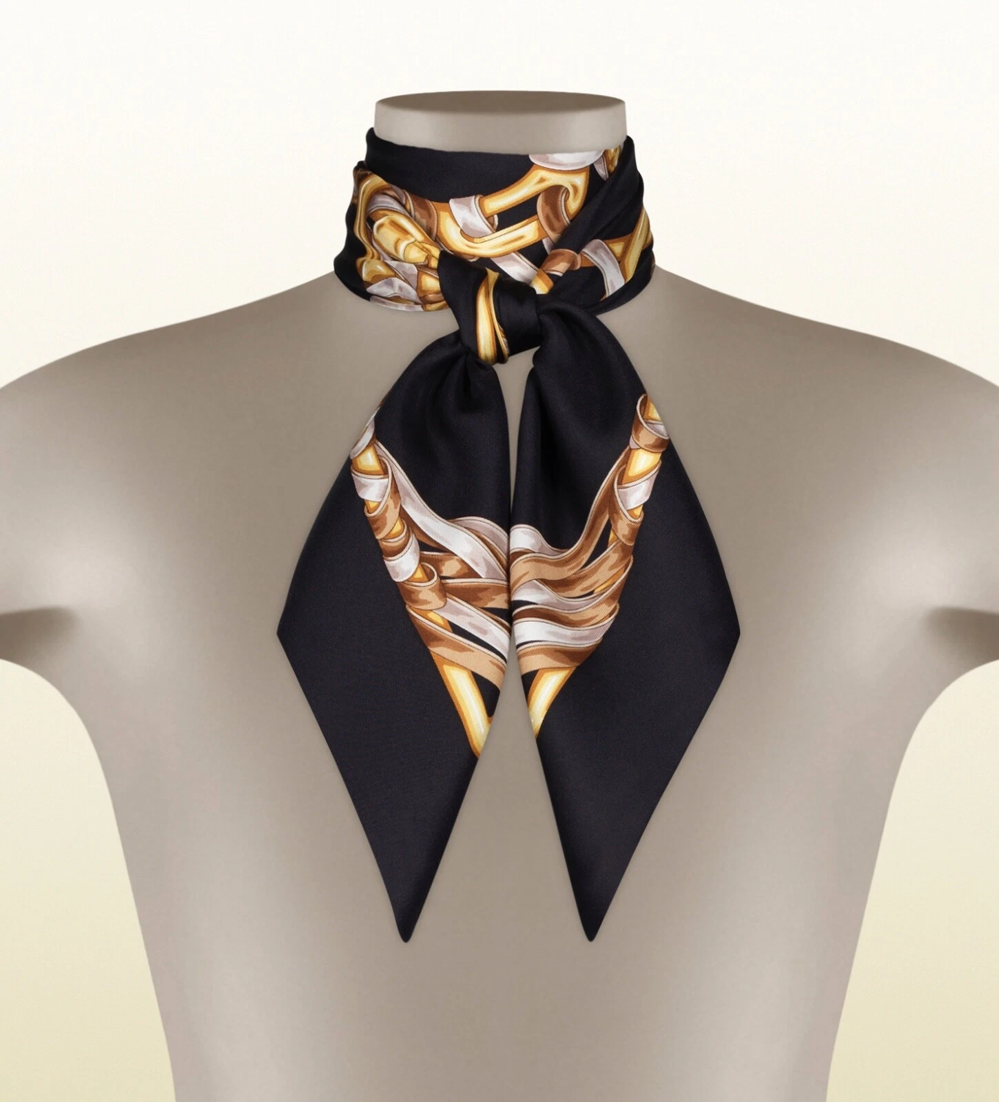 Foulard noir imprimé logo emblématique unisexe Gucci avec boîte cadeau Gucci
