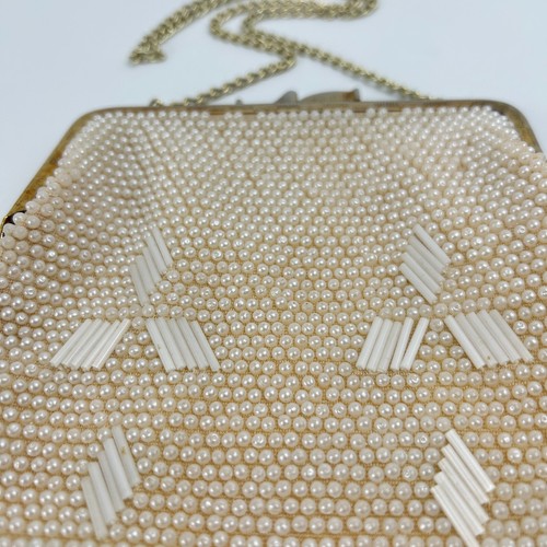 1950s Pearl Beaded Formal Evening Bag Gold Tone Chain Latch Hong Kong Faux Pearl - Picture 5 of 16
