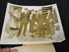 1930s  Press Photo American Red Cross Members Gladys Newman  Ernest Swift