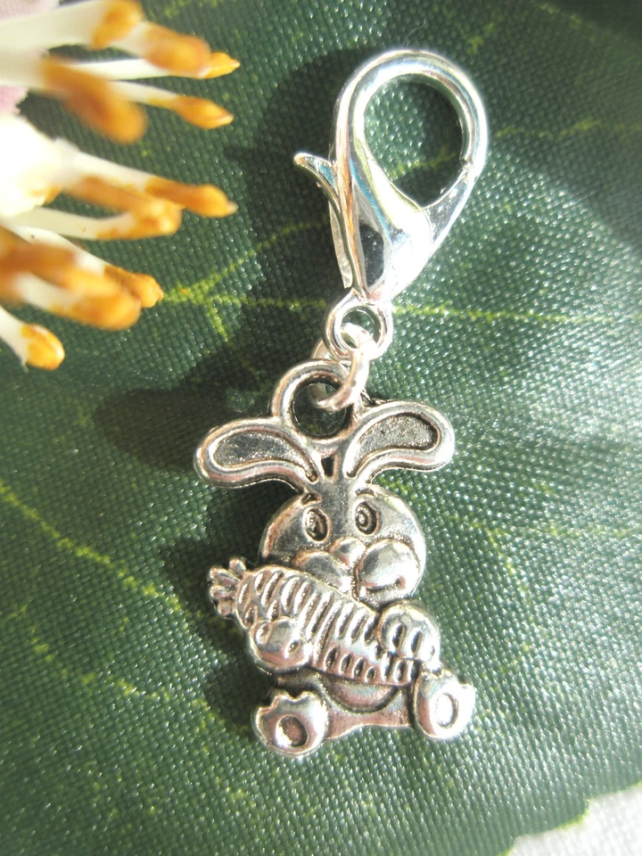 HASE mit RÜBE SILBER ANHÄNGER OSTERHASE HASEN CHARM MÖHRE KETTE HALSKETTE DAMEN - Bild 1 von 1