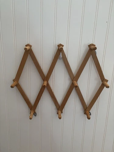 Vintage Expandable Wooden Accordion 10 Peg Wall Hanger Mug Coat Hat Jewelry Rack