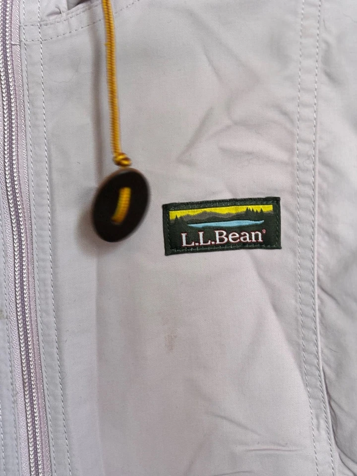L.L. Bean Women's XL Mountain Classic Anorak - Image 2 of 4