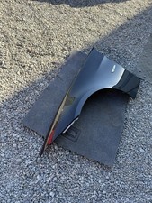 BMW 3er E90 E91 Kotfl�gel vorne links Schwarz 2001 Original