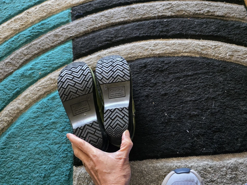 Zapatos zuecos para mujer Sanita talla 6 Foto 4 de 4