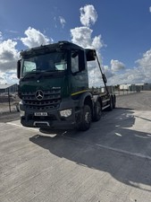Mercedes Arocs 8x4 Hookloader 2016