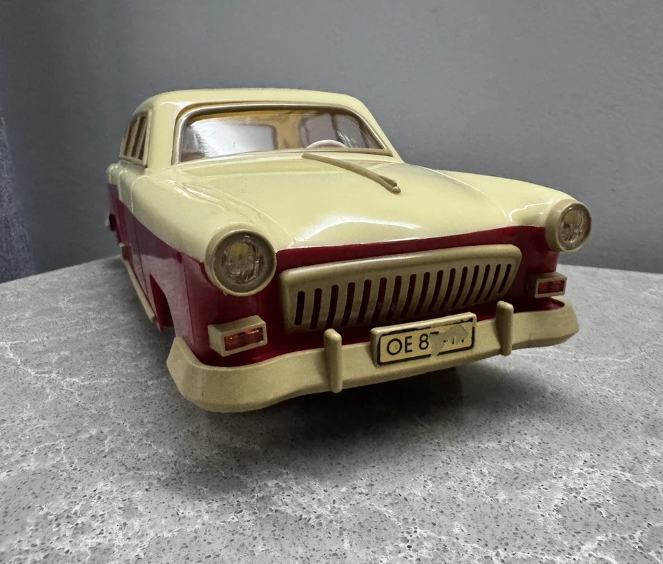Vintage USSR Volga Car Model Toy Remote Control GDR Toy Car - Image 3 of 4