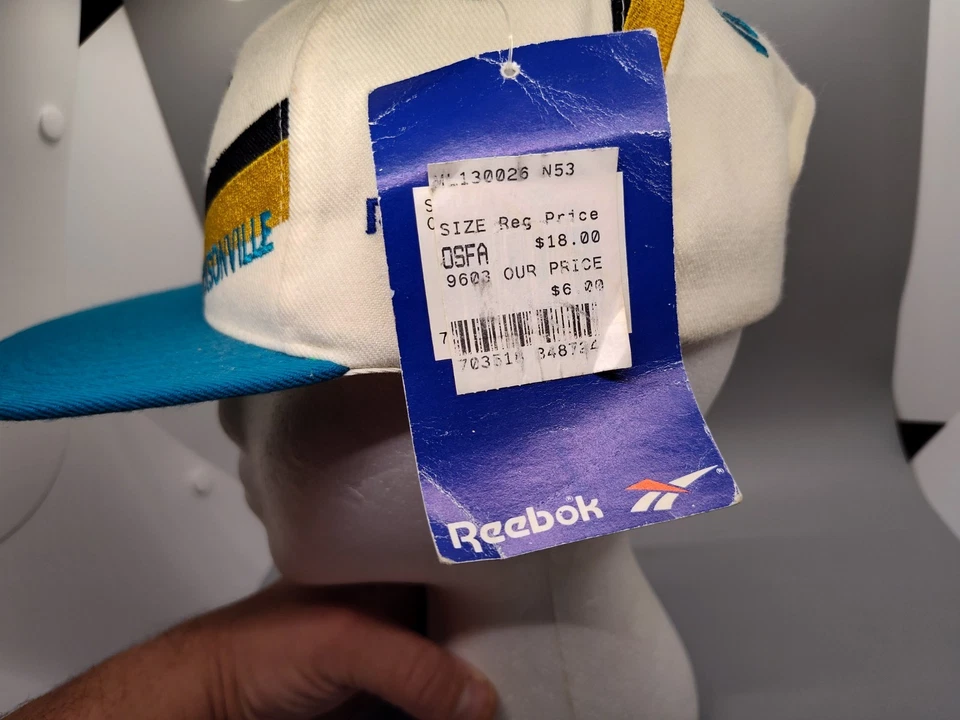 De Colección Deadstock Jacksonville Jaguars Reebok Línea PRO NUEVO CON ETIQUETAS Gorra Snapback Mezcla de Lana Foto 4 de 4