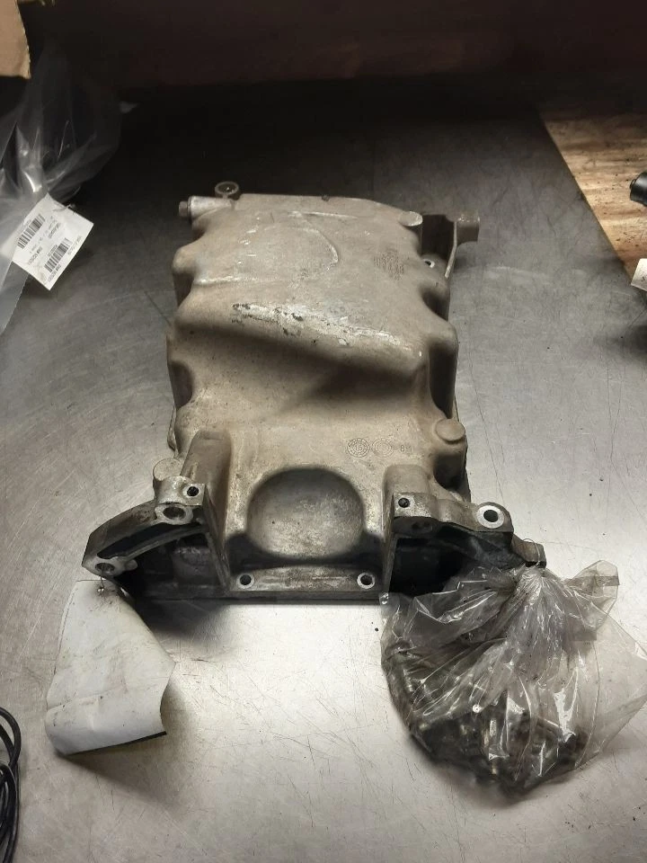 Oil Pan 3.5L Without Turbo Fits 13-19 EXPLORER 629597 Foto 4 de 4