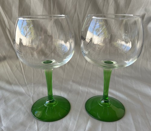 2 Tanqueray Gin Green Long Stem Copa Glass. - Picture 6 of 13