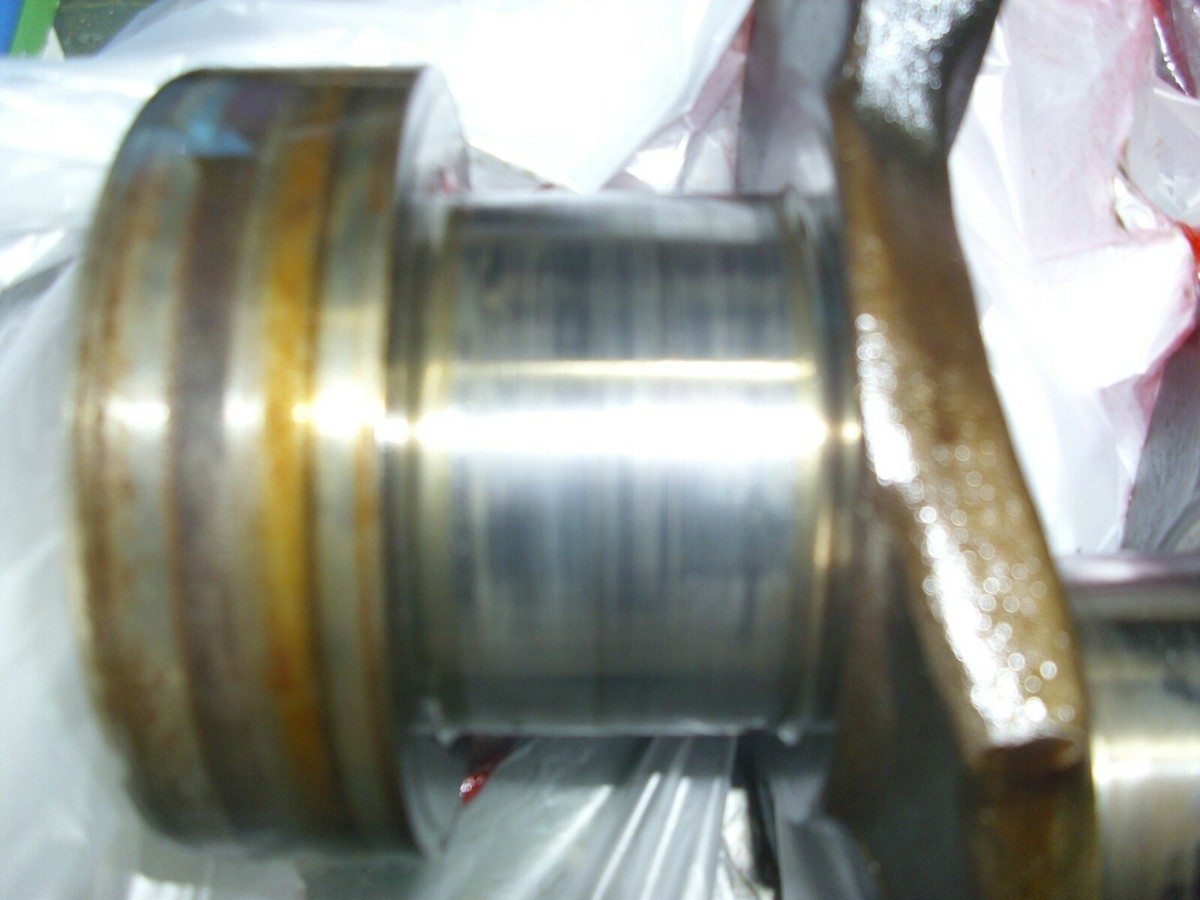 VOLVO PENTA OEM USED Part Number 418593 Crankshaft B18 B20