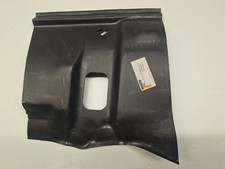 Reparaturblech Radeinbau vorn links unten Mitte Mercedes W115 W114