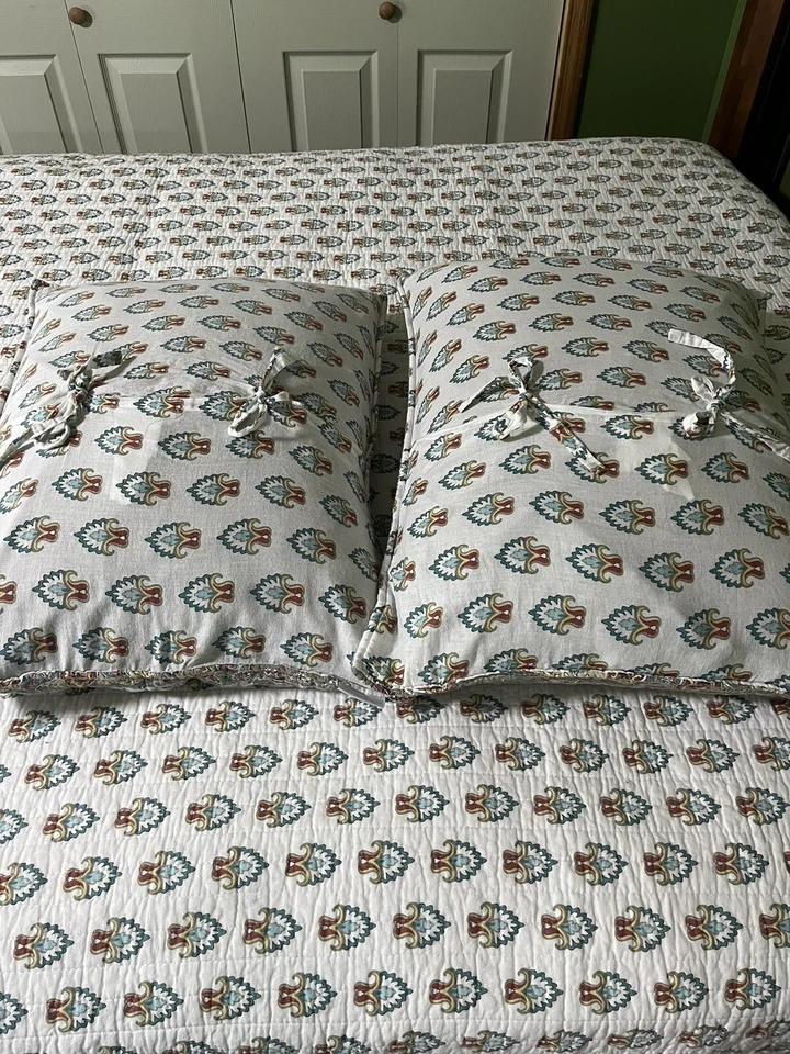 Levtex Home Presidio Reversible 3pc Queen Quilt Set Bedroom Guest Cabin - Image 3 of 4