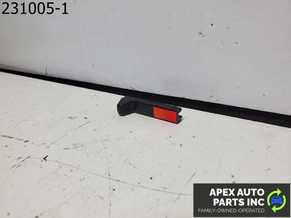 OEM Pontiac Fiero 1985 DOOR LOCK SLIDE KNOB  NOS GM 218 - Image 3 of 4